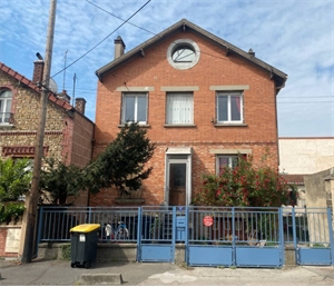 t1 à la location -   93200  SAINT DENIS, surface 10 m2 location t1 - UBI439339715